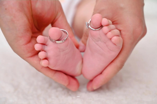 嘉鱼孕妇肚子隐隐作痛 嘉鱼孕妇肚子隐隐作痛